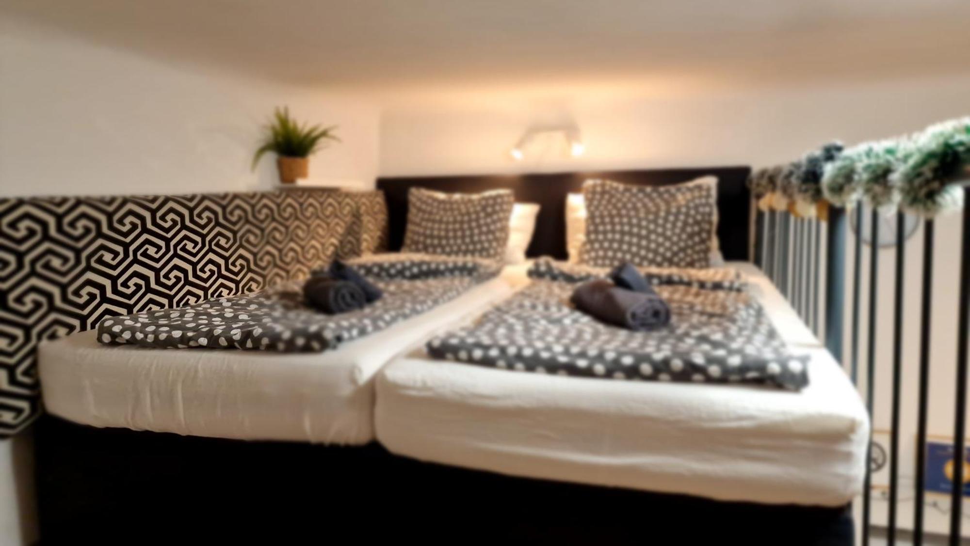 Bercsenyi Apartments - Close To The Gellert Thermal Bath Будапеща Екстериор снимка