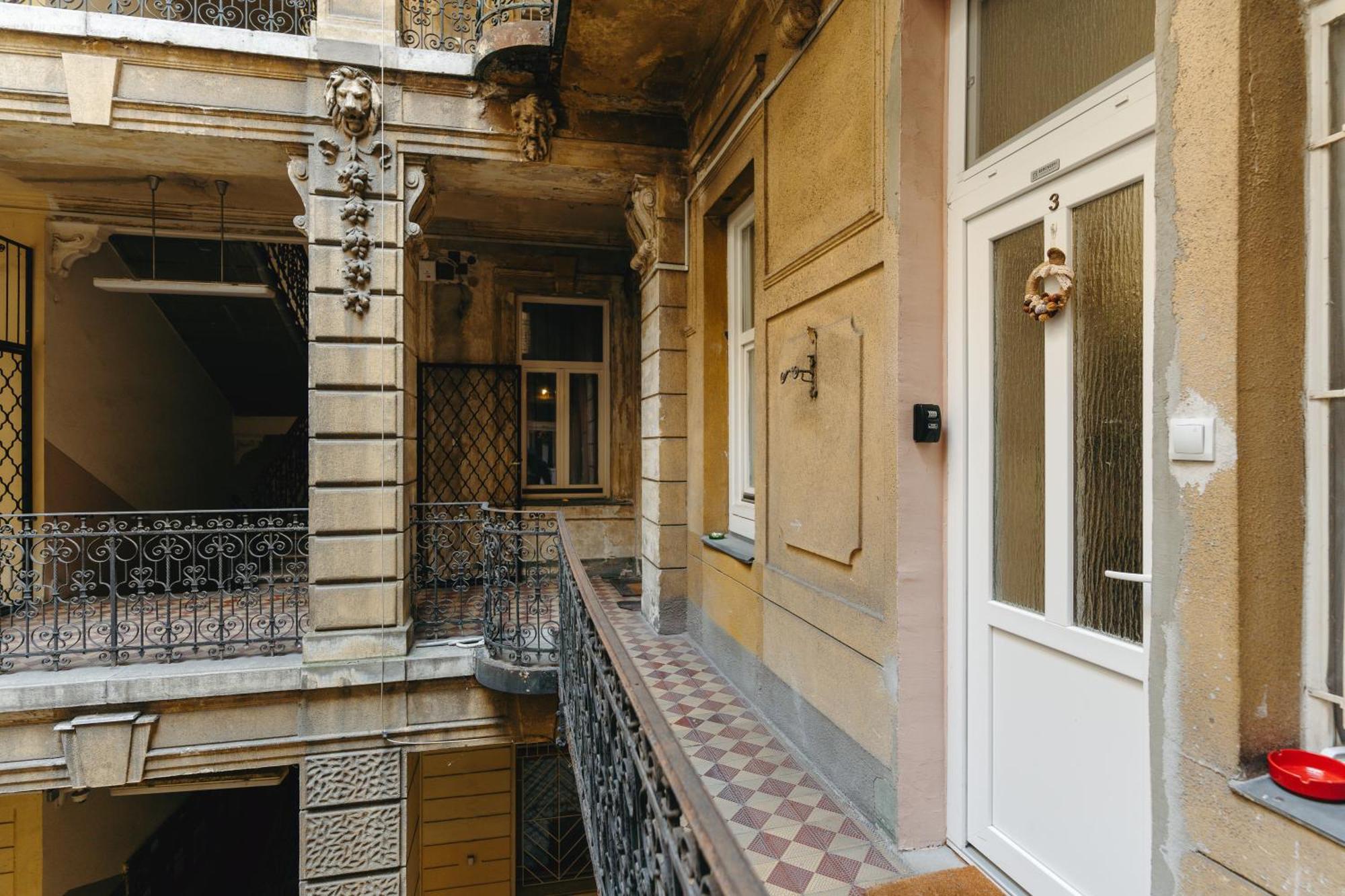 Bercsenyi Apartments - Close To The Gellert Thermal Bath Будапеща Екстериор снимка